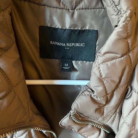 ☀️ Banana Republic • Quilted Vest - Picture 3 of 4